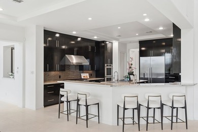 Introducing an exceptional Modern Contemporary California home - photo 22