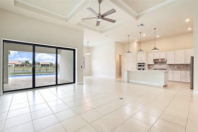 EXTRAORDINARY VALUE IN ANCIENT TREE - THE ONLY POOL HOME - photo 6