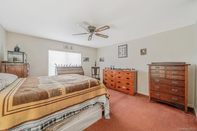 Welcome to unit number 253 here at Foxwood Village in Calverton - photo 27