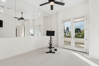 Introducing an exceptional Modern Contemporary California home - photo 31