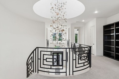 Introducing an exceptional Modern Contemporary California home - photo 33