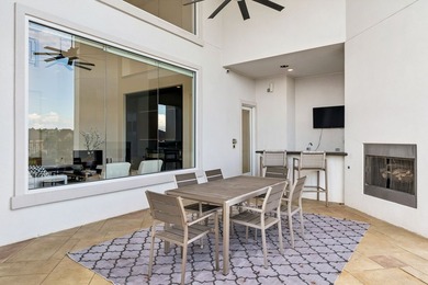 Introducing an exceptional Modern Contemporary California home - photo 39