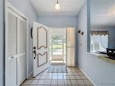 Stunning Lakefront Pool Home in Spring Hill! Welcome to this - photo 4