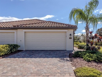 (private lake, pond, coastal) Home For Sale in Venice Florida