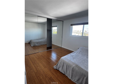 Experience coastal living in Naples' Island! This move-in ready - photo 10