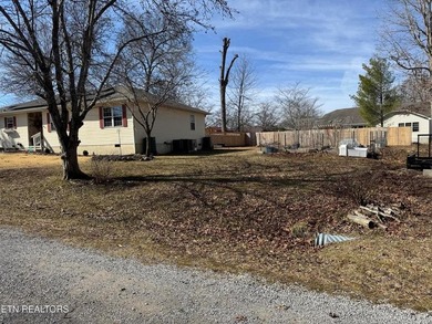 Lake Tansi Lot For Sale in Crossville Tennessee