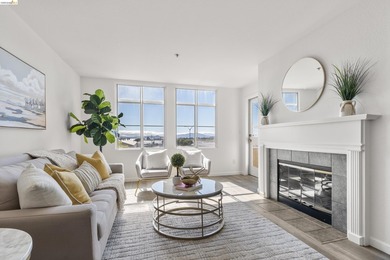 Welcome home to this beautifully updated 2-bedroom, 2-bath - photo 2
