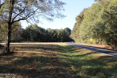 Very Rare Offering on the Beautiful Shores of Lake Oconee. 8.16 - photo 19