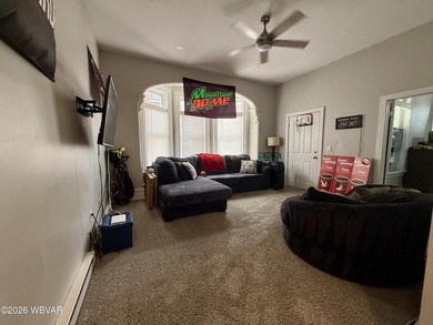 Looking to expand your investment portfolio? This fully rented - photo 19