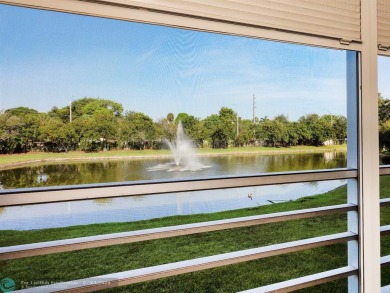 (private lake, pond, creek) Condo For Sale in Coconut Creek Florida