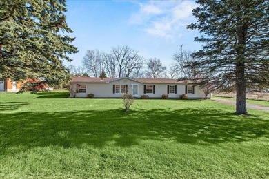 Lake Home For Sale in Mechanicsburg, Ohio