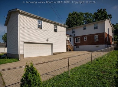 Wake up to breathtaking Kanawha River views from every front - photo 23
