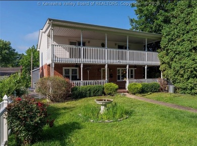 Wake up to breathtaking Kanawha River views from every front - photo 24