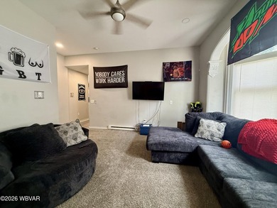 Looking to expand your investment portfolio? This fully rented - photo 25