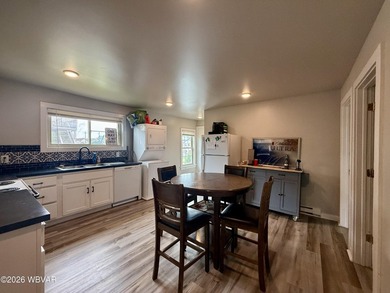 Looking to expand your investment portfolio? This fully rented - photo 40