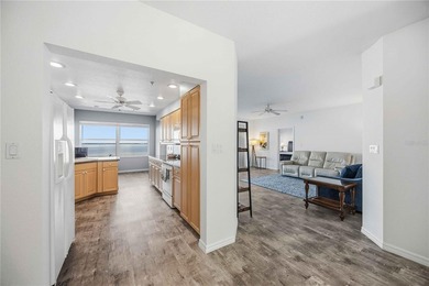 Beautiful 3-bedroom, 2-bath condominium located in the highly - photo 9