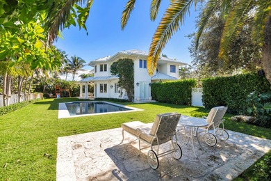This stunning waterfront property in Lake Worth offers the - photo 2