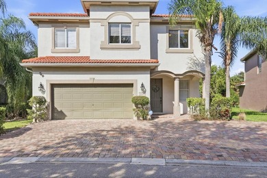 Welcome to this elegant 3,000+ sq ft home in the sought-after - photo 1