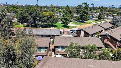 Welcome to this beautifully maintained 1-bedroom, 1-bath - photo 2