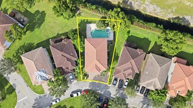 Welcome to this elegant 3,000+ sq ft home in the sought-after - photo 2