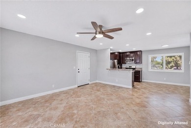 Welcome to this beautifully maintained 1-bedroom, 1-bath - photo 5