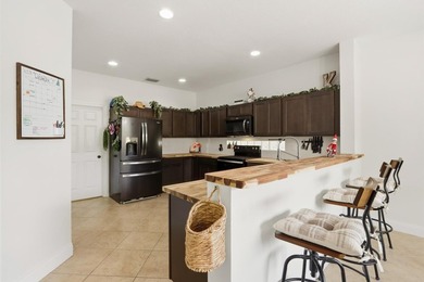 Welcome to this elegant 3,000+ sq ft home in the sought-after - photo 10