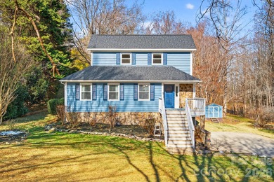 Mountain Island Lake Home For Sale in Charlotte North Carolina