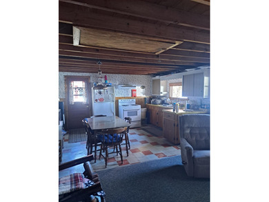 Quaint camp on Unity Pond (Lake Winnecook)! This 3 bed, 1 bath - photo 8