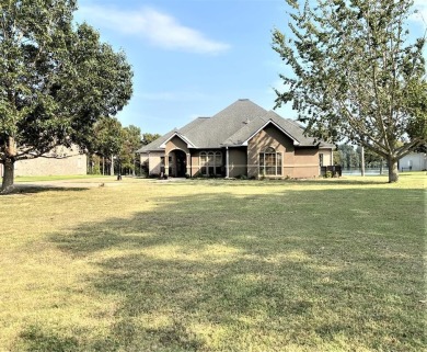 Lake Home For Sale in Ferriday, Louisiana