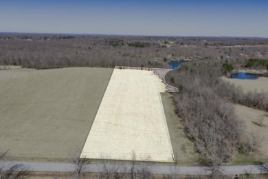 Lake Tansi Acreage For Sale in Crossville Tennessee