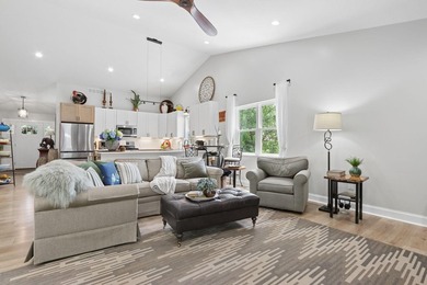 Experience the perfect blend of modern design and everyday - photo 13