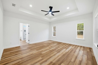 This semi-custom home offers a spacious living with 4 bedrooms - photo 19