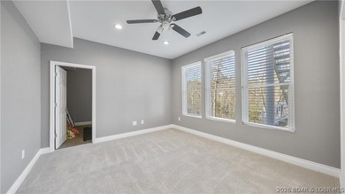 This Four Seasons gem is going to check all of the boxes on your - photo 34