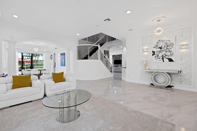 9559 Barletta Winds Pt is a fully upgraded waterfront - photo 4