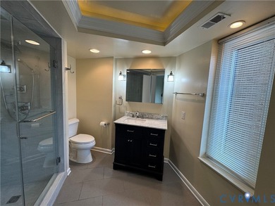 Large bright two bedroom unit in highly desirable Hathaway - photo 11