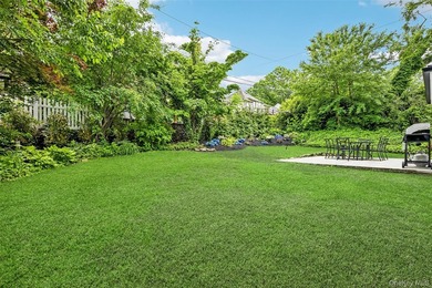 Welcome to 22 Shorehaven Lane - a beautifully reimagined home in - photo 20