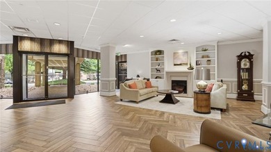 Large bright two bedroom unit in highly desirable Hathaway - photo 22