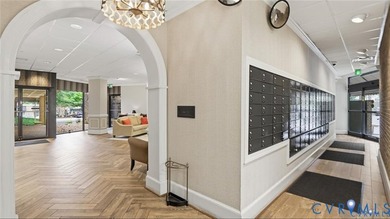 Large bright two bedroom unit in highly desirable Hathaway - photo 23