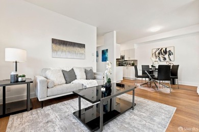 Welcome to this beautifully updated 2 bed/1 bath townhouse-style - photo 4