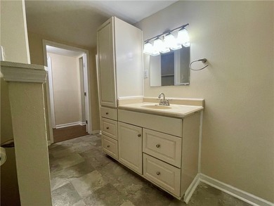 PRICED TO SELL!! Don't miss out on this chance to grab a - photo 15