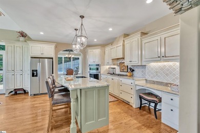 A Golfers Dream! This mountain cottage is uniquely positioned to - photo 15