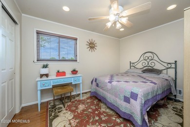 Home Sweet Home! Beautiful 3 Bed 2.5 Bath Expanded Bi-Level with - photo 16