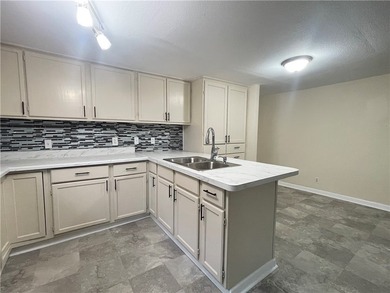 PRICED TO SELL!! Don't miss out on this chance to grab a - photo 19