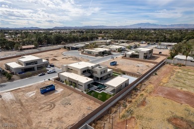 Spectacular Estate in the Fabulous *Tomiyasu* Neighborhood of