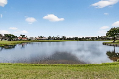 Stunning 3/2 corner unit coach home in the highly desired Boca - photo 27