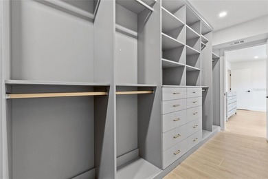 BEAUTIFULLY REMODELED AND MOVE IN READY IN THE HEART OF SNELL - photo 28