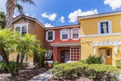 Lake Townhome/Townhouse For Sale in Kissimmee, Florida