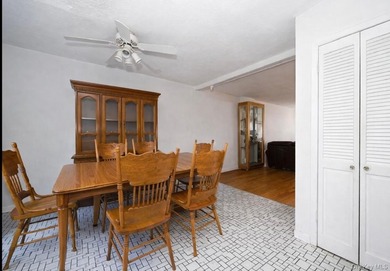 Brick attached multi-level home in the heart of Bayside offering - photo 5