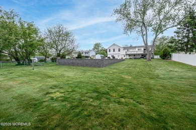 Home Sweet Home! Beautiful 3 Bed 2.5 Bath Expanded Bi-Level with - photo 42