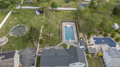 Home Sweet Home! Beautiful 3 Bed 2.5 Bath Expanded Bi-Level with - photo 44